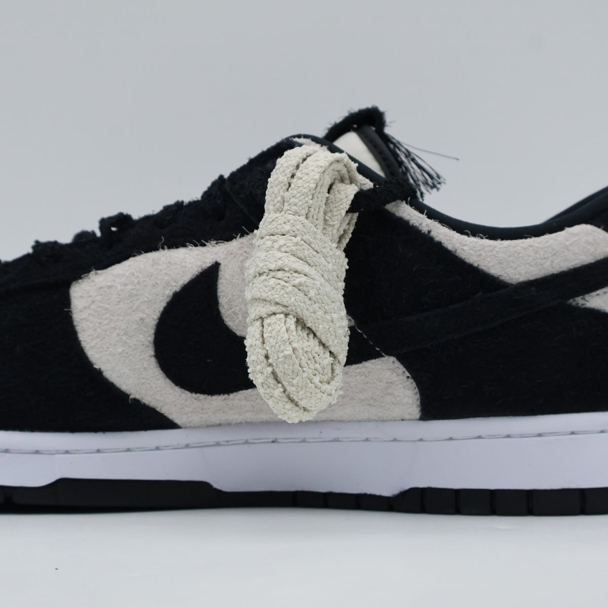 IB2990-100 Nike Dunk Low Retro SE Panda White Black  (Men's)