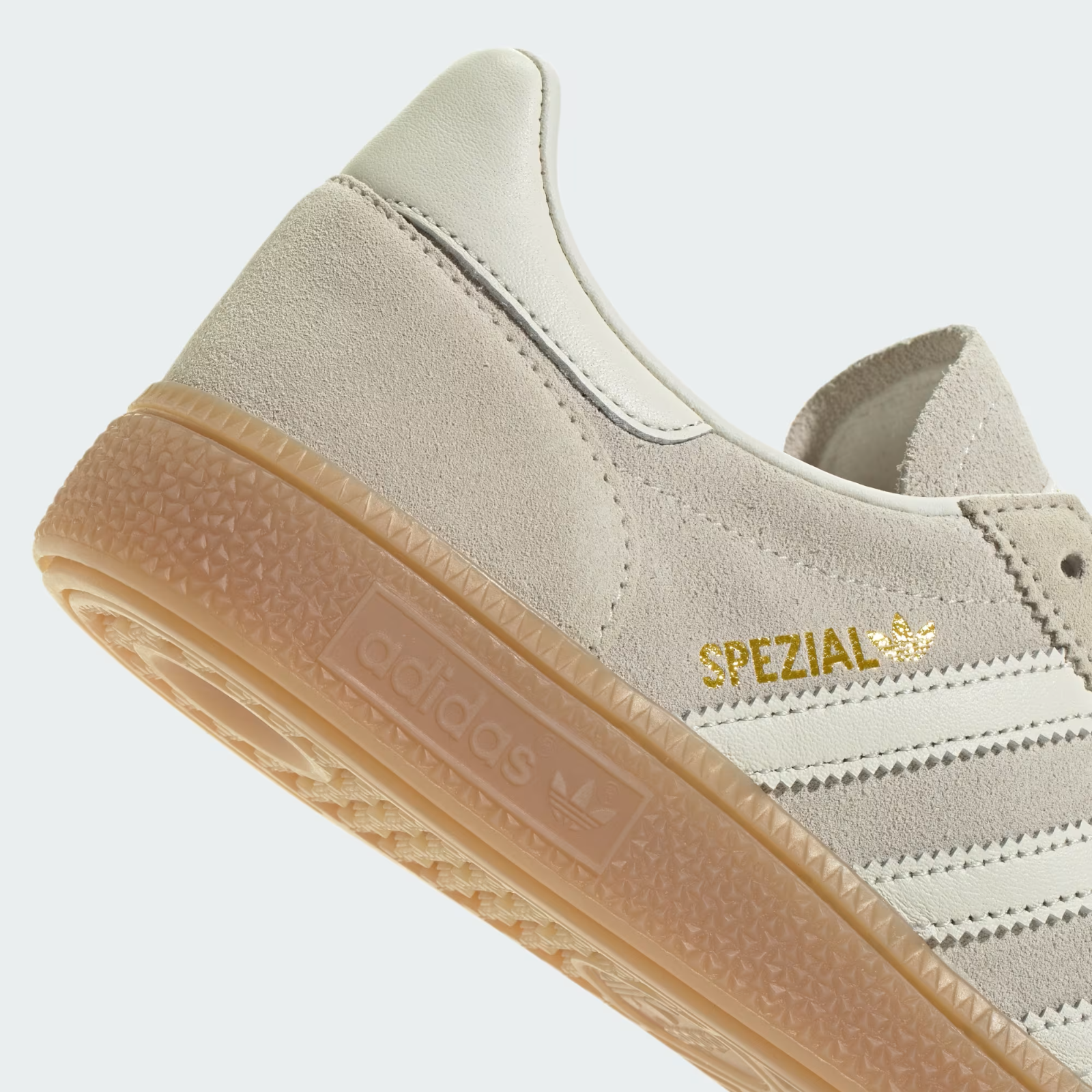JP6687 adidas Originals  Handball Spezial Cream White Off White Gum (Women's)