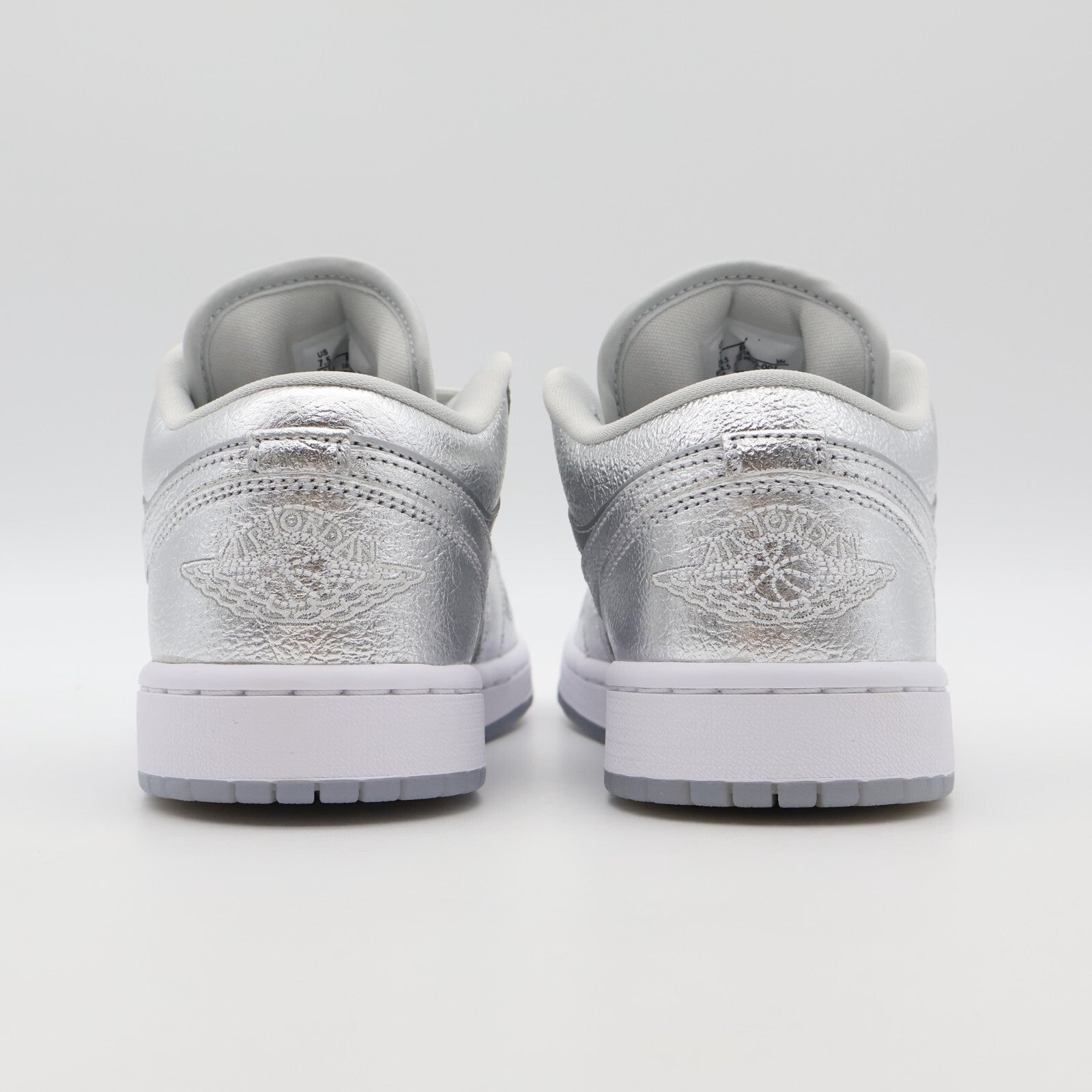 FN5030-001 Nike Air Jordan 1 Low SE Metallic Silver Photon Dust Grey (Women's)