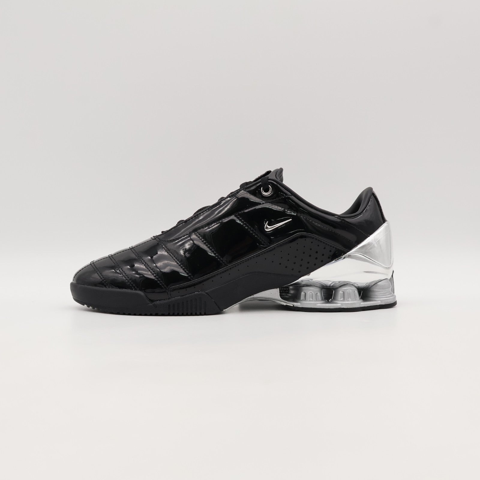 IM9326-001 Maha Amsterdam Ã Nike Total 90 Shox Magia Black (Women's)