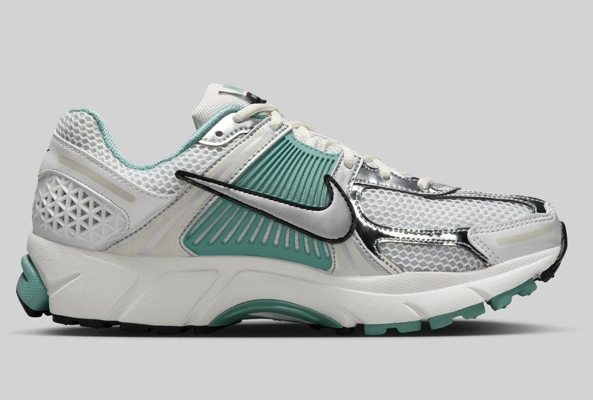 HF1877-101 Nike Women's Zoom Vomero 5 Cannon (Women's)