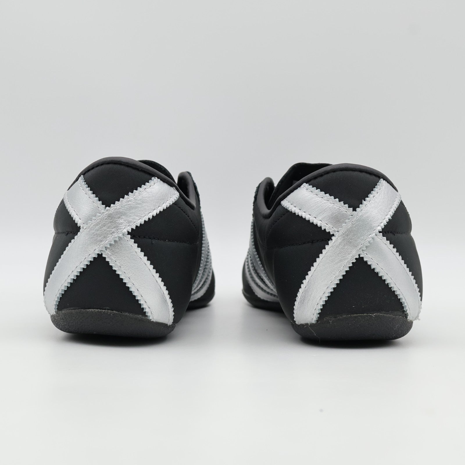 JQ0962 adidas Originals Tokyo Black Silver (Women's)