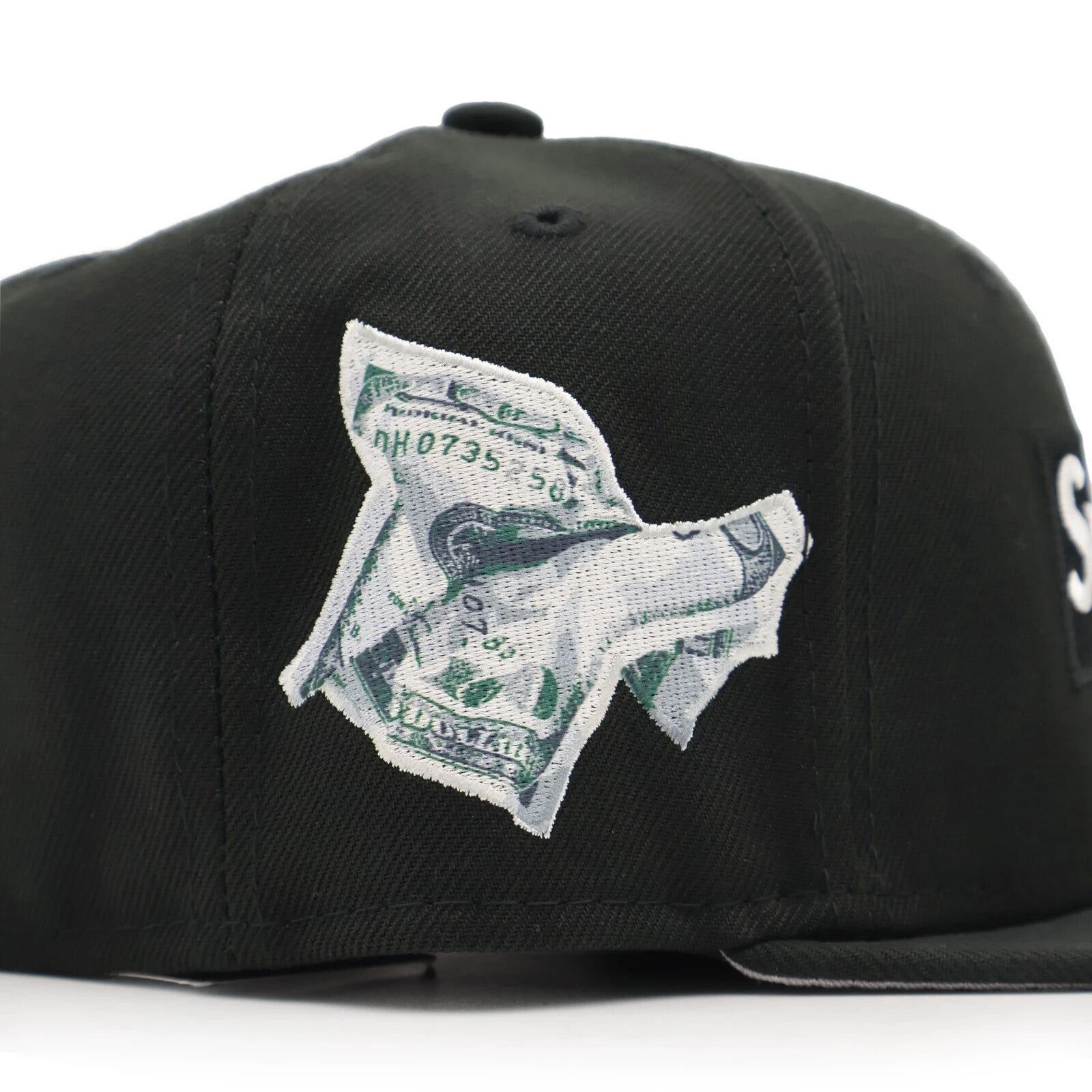 Supreme Money Box Logo New Era Black
