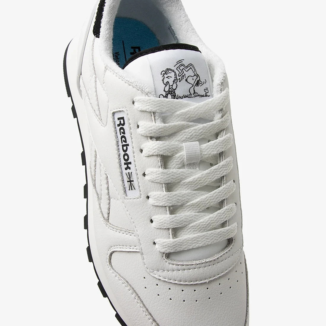 R00202 Peanuts Ã Reebok Classic Leather 1983 Vintage "White" (Men's)