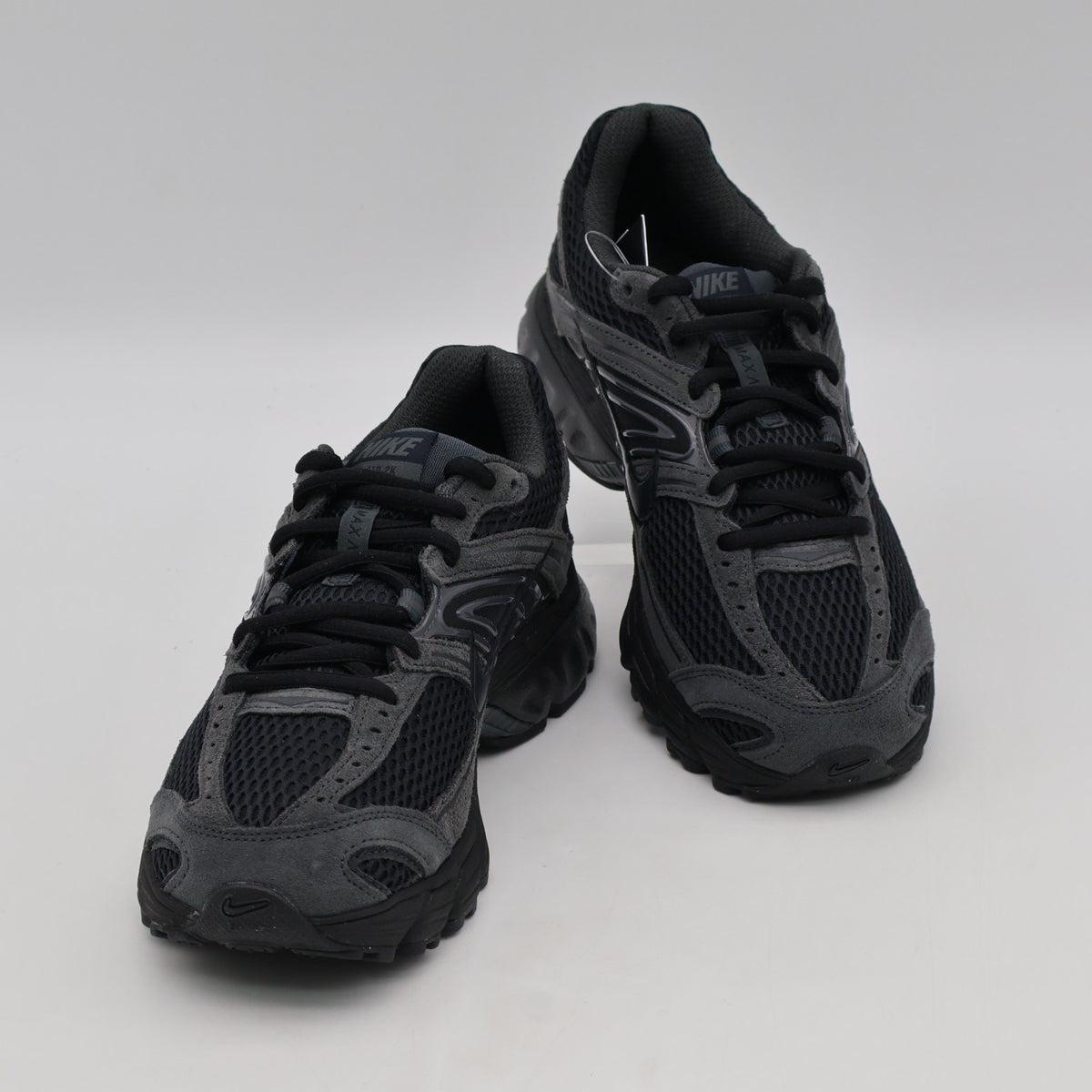 IO4862-001 Nike Air Max Moto 2K SE Black Anthracite (Women's)