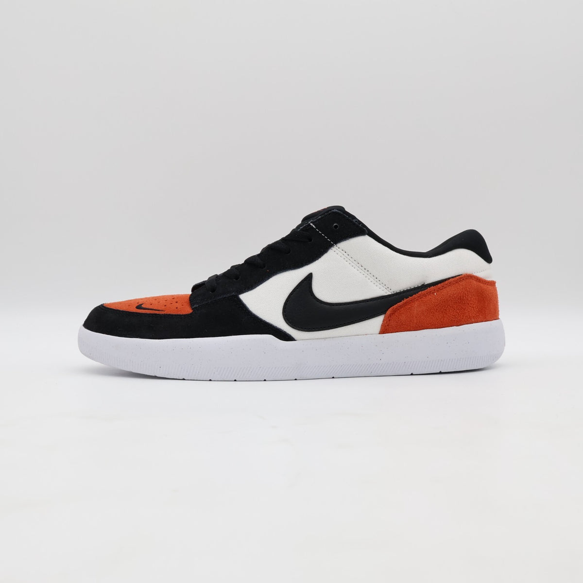 DV5477-100 Nike SB Force 58 Shattered Backboard (Men's)