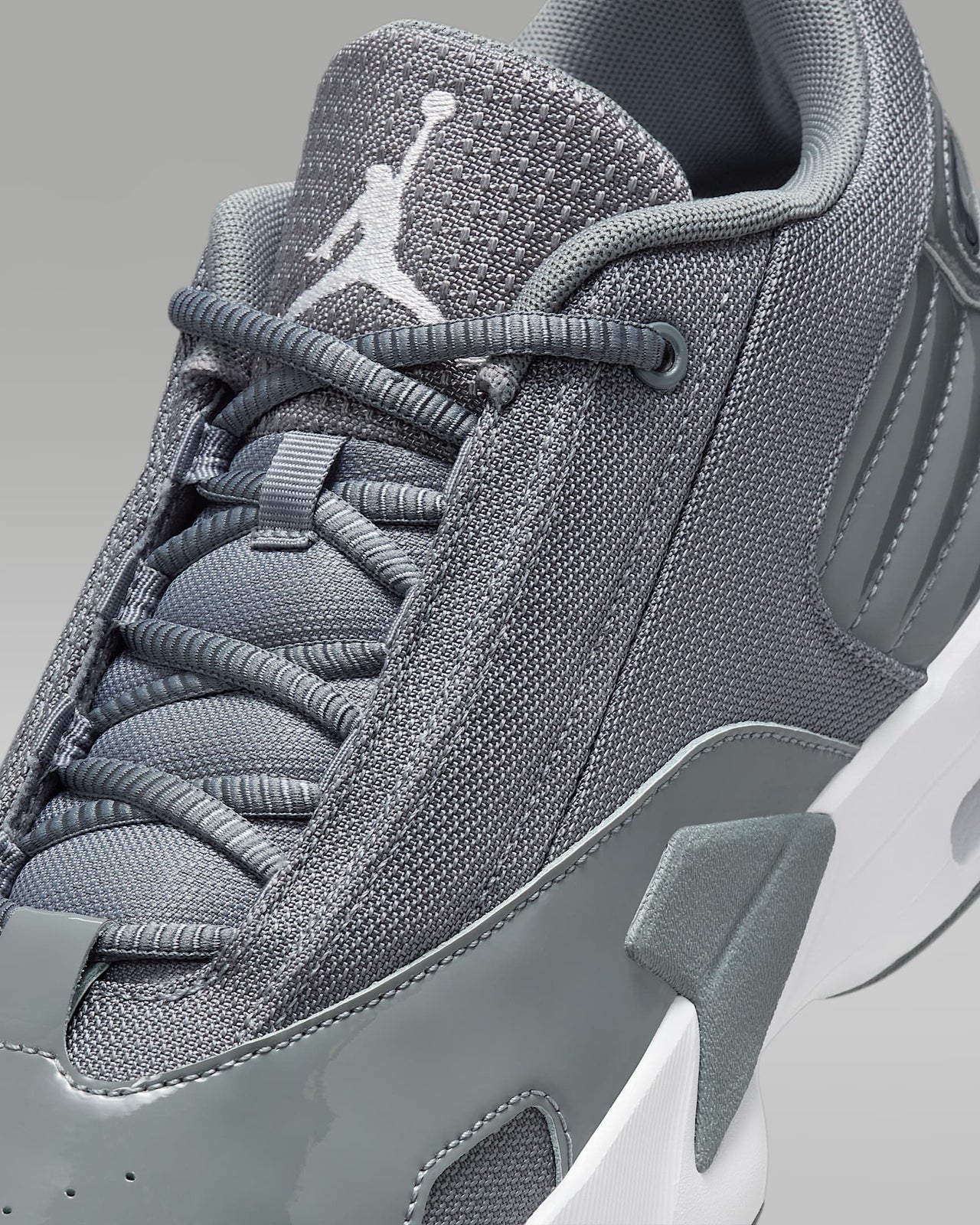 FQ8298-002 Nike Jordan Max Aura 6 Cool Grey White (Men's)