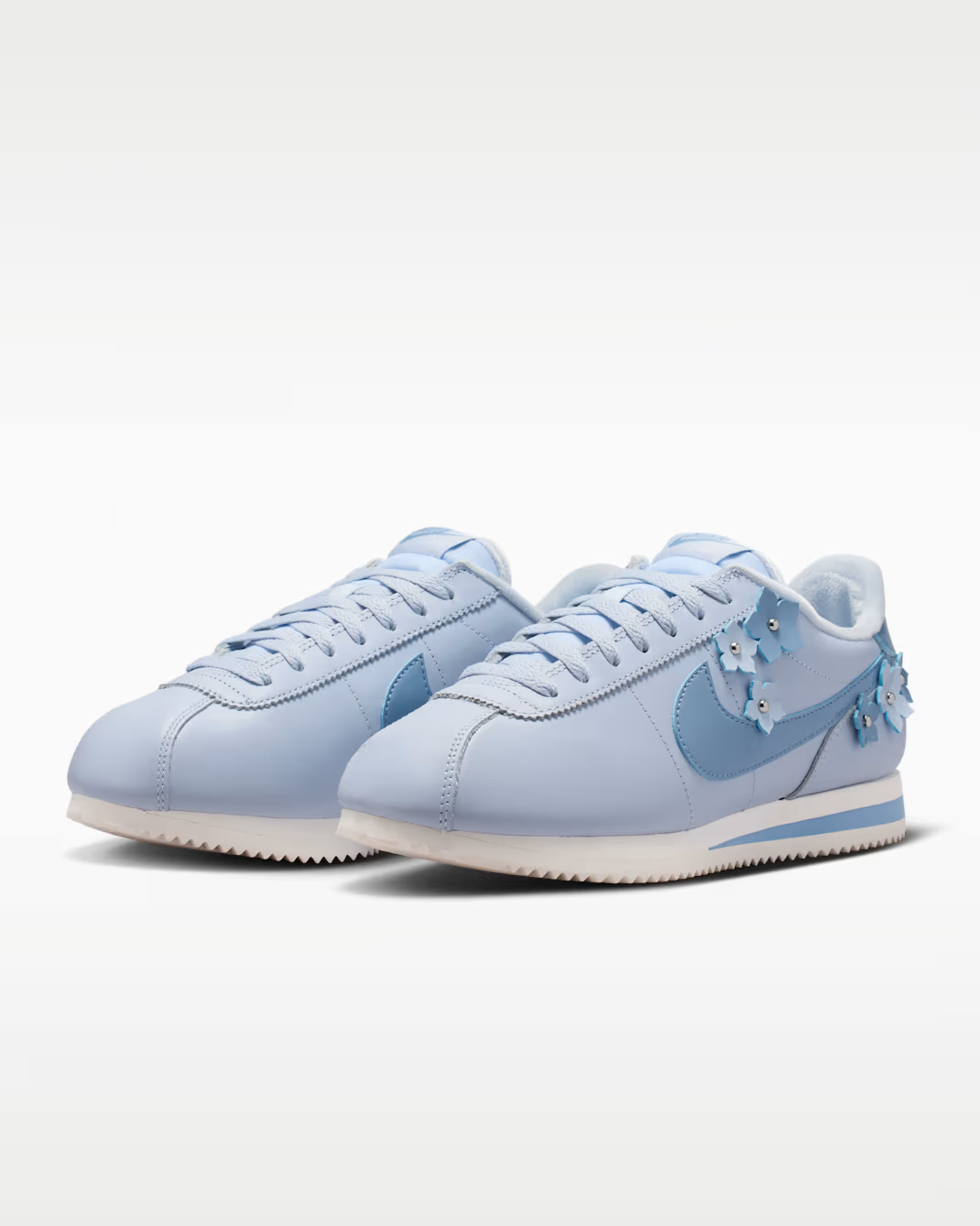 IV5675-400 Nike Cortez Leather "Hydrogen Blue/Sail" (Women's)