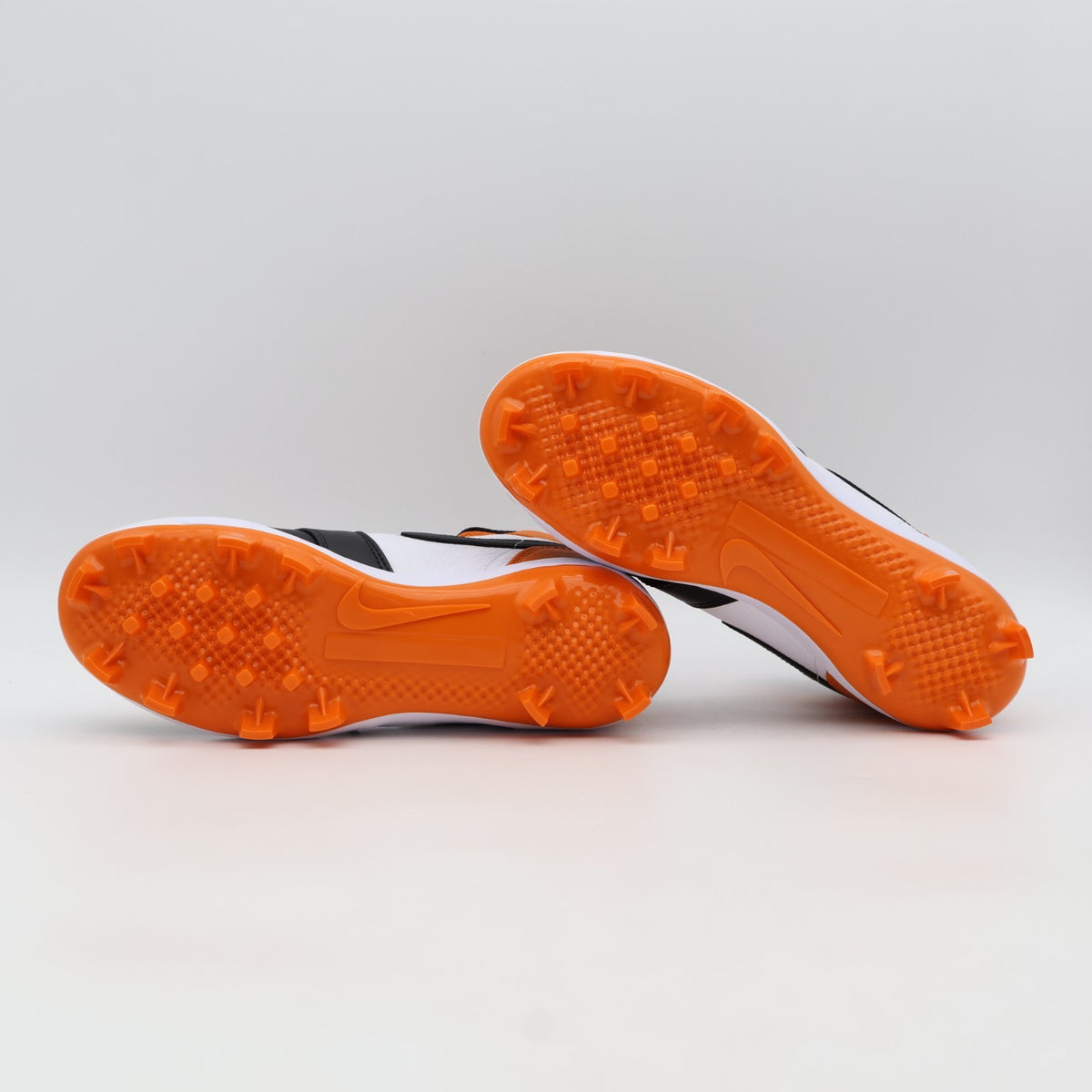 IM3481-800 Nike Air Jordan 1 MCS SE Cleats Shattered Backboard (Men's)