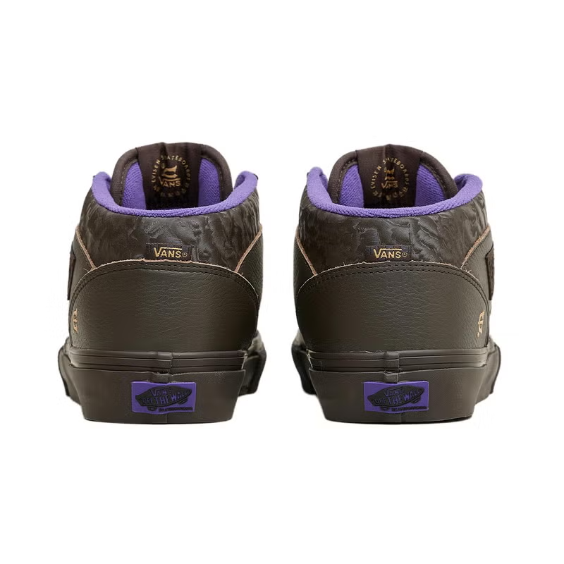 VN0A5FCD8ZM Evisen Skateboards Ã Vans Skate Half Cab "Deep Mahogany" (Men's)