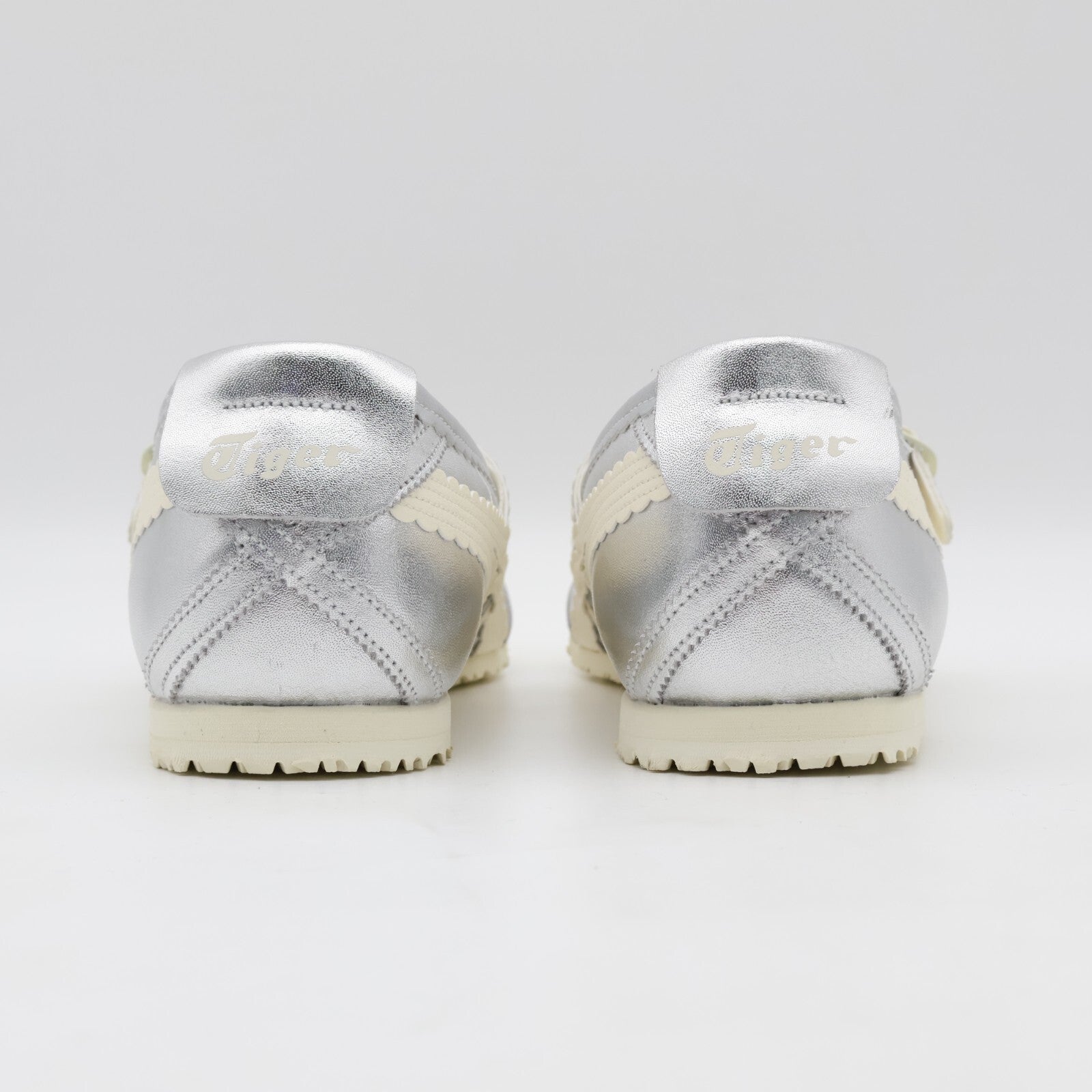 1182A660-020 Onitsuka Tiger Women's Mexico 66 TGRS Silver Cream (Women's)