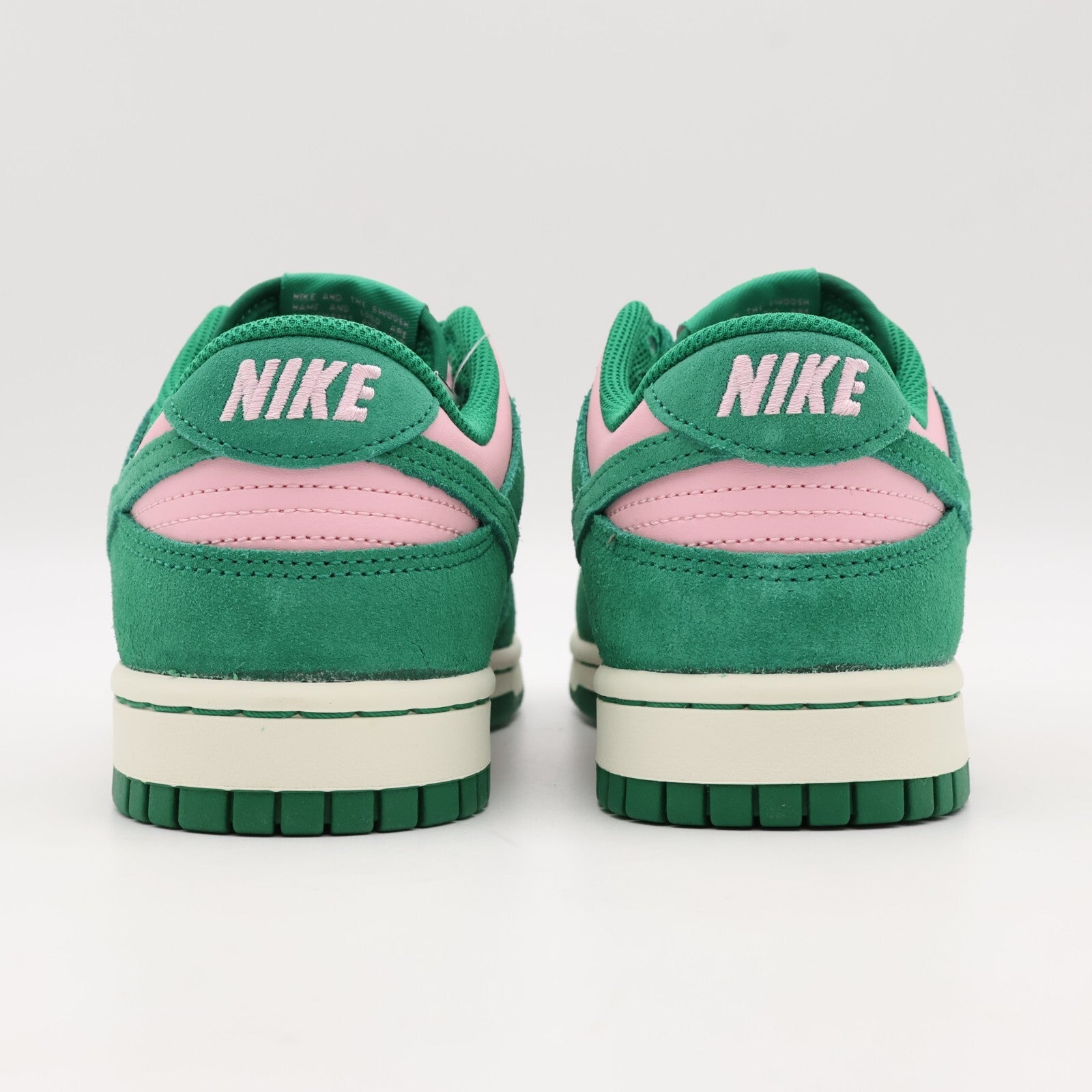 FZ0549-600 Nike Dunk Low Retro SE Medium Soft Pink and Malachite (Men's)