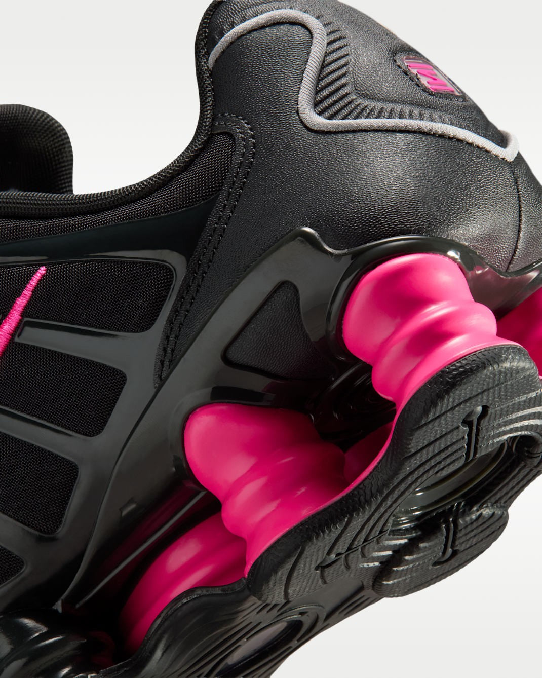 IQ0273-045 Nike Shox TL Off Noir Hyper Pink Metallic Silver (Women's)