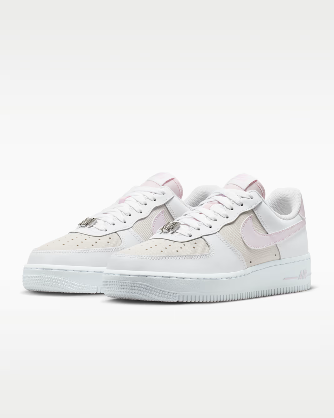 IV4721-100 Nike Air Force 1 Low '07 SE "White" (Women's)