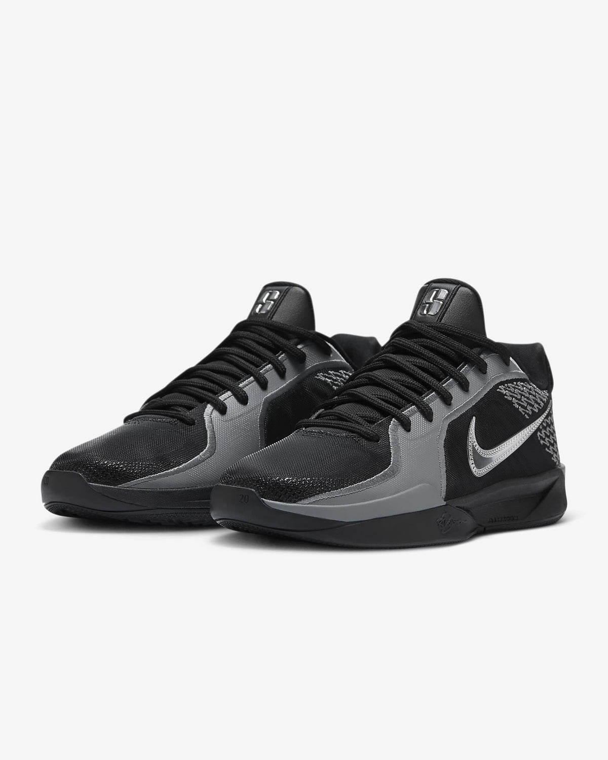 FZ1517-001 Nike Sabrina 2 Mirrored FQ2174-001 FZ1517-001 (Women's)
