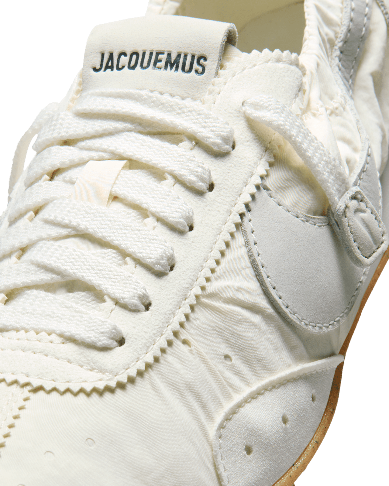 HV8547-002 Jacquemus Nike Women's Moon Shoe Soft Pearl (Women's)