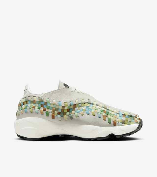 FB1959-101 Nike Air Footscape Woven Summit White (Women's)
