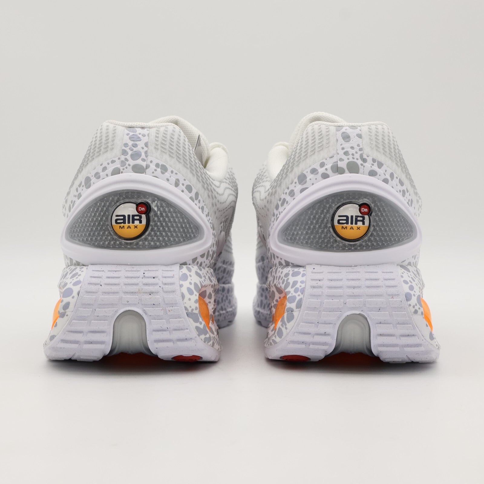 HM0811-100 Nike Air Max DN PRM Electric White Metallic Silver (Men's)