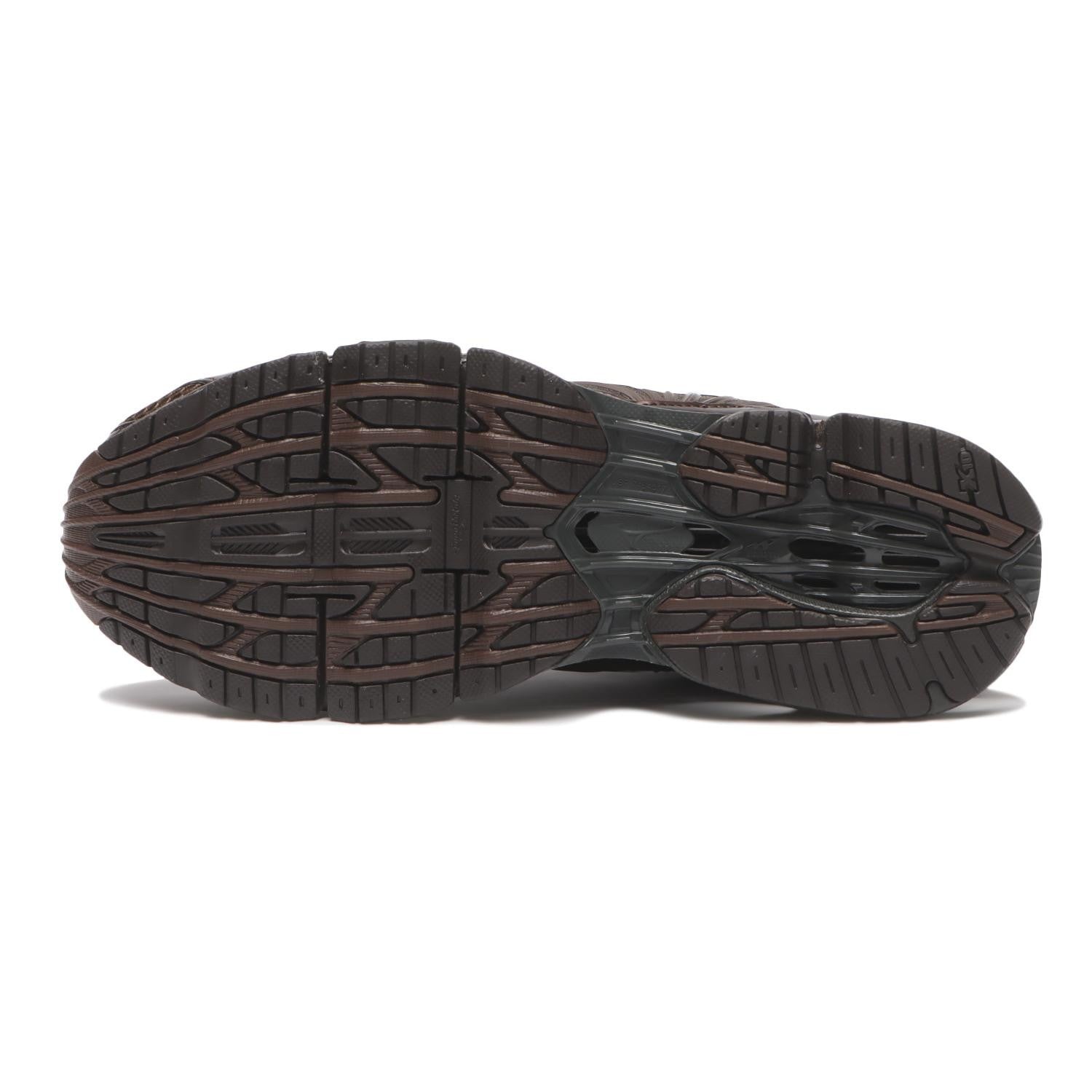 D1GA251105 Mizuno Wave Prophecy LS Brown (Men's)