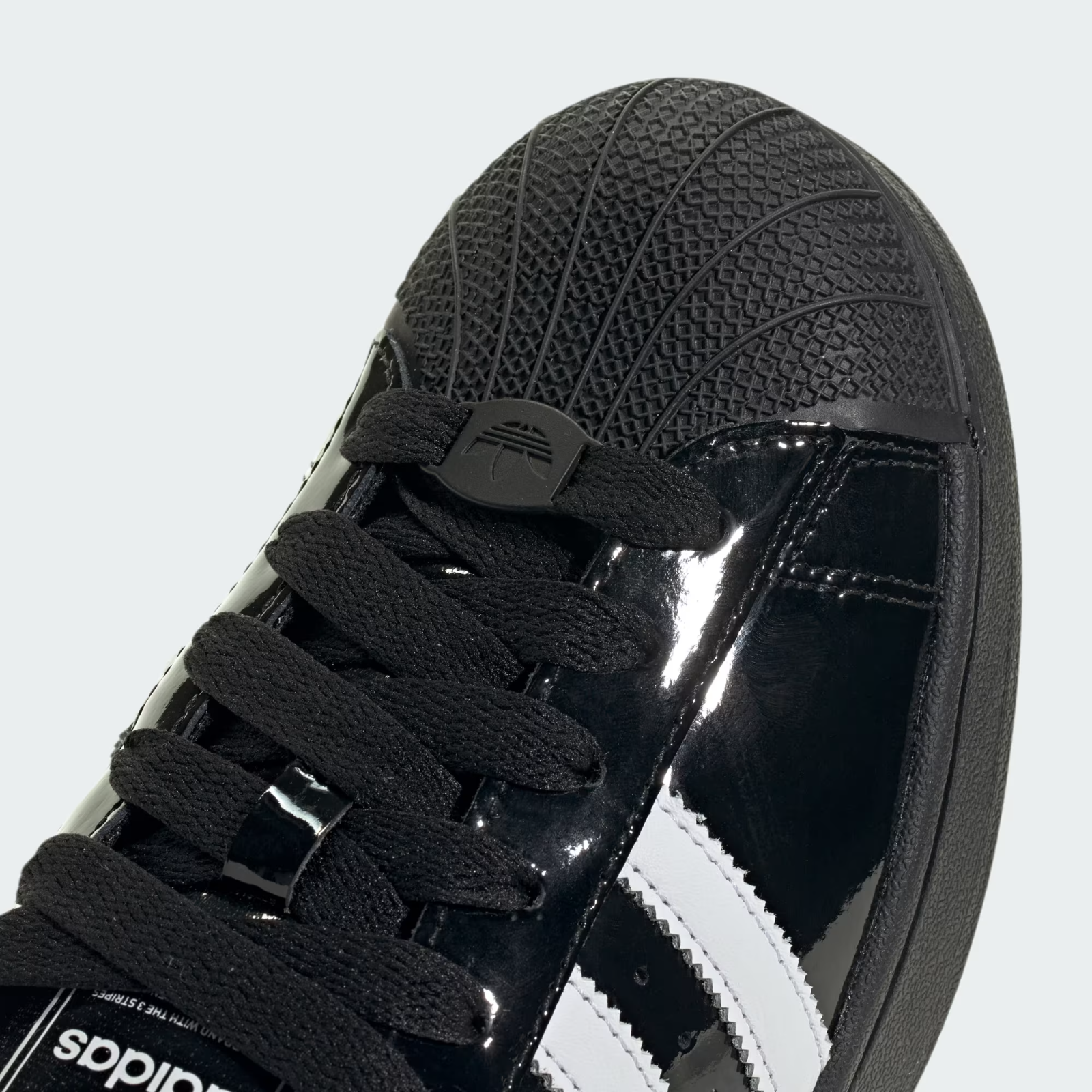 JR7313 adidas Originals Superstar 2 Core Black Footwear White (Men's)