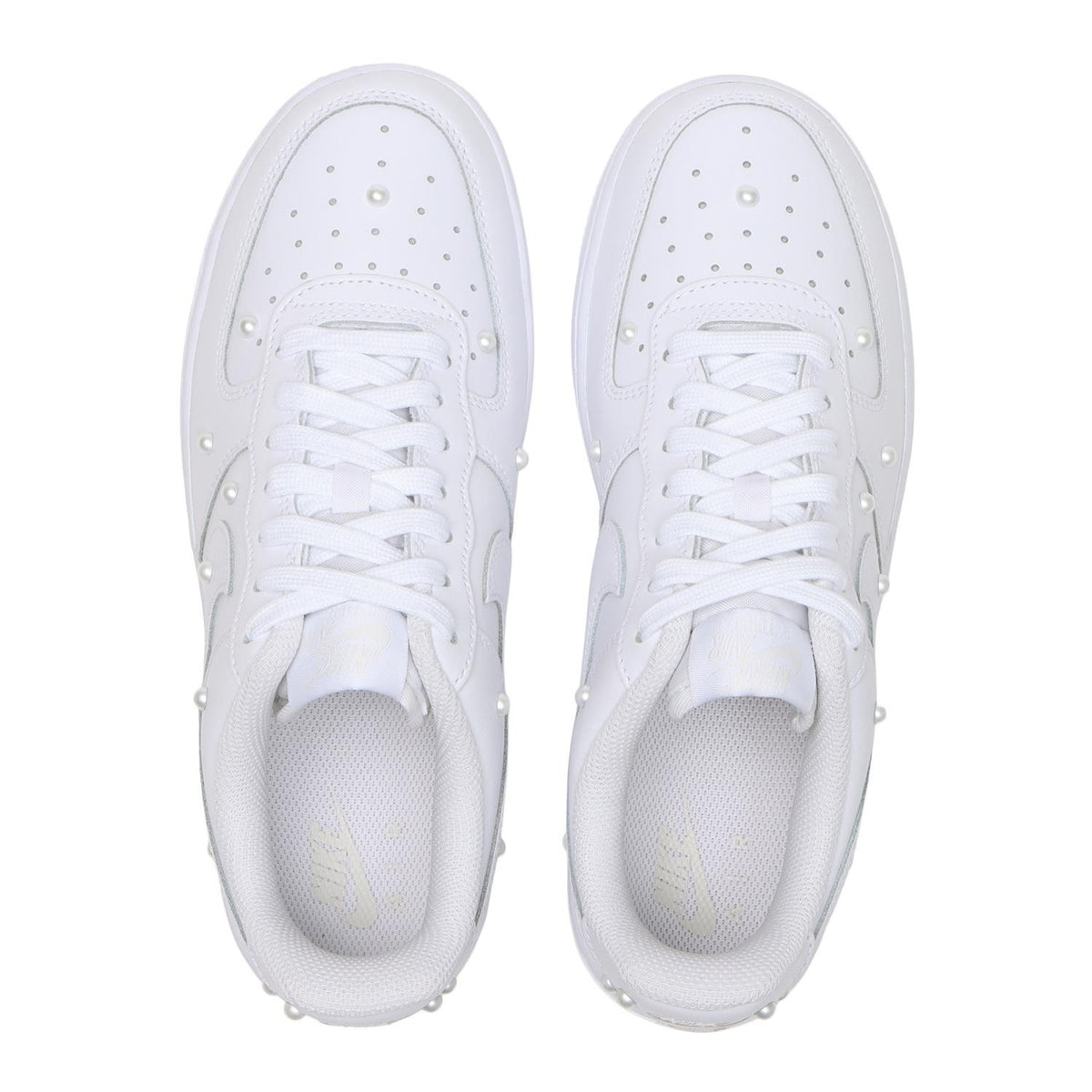 IQ0133-101 Nike Air Force 1 '07 SE "White" (Women's)