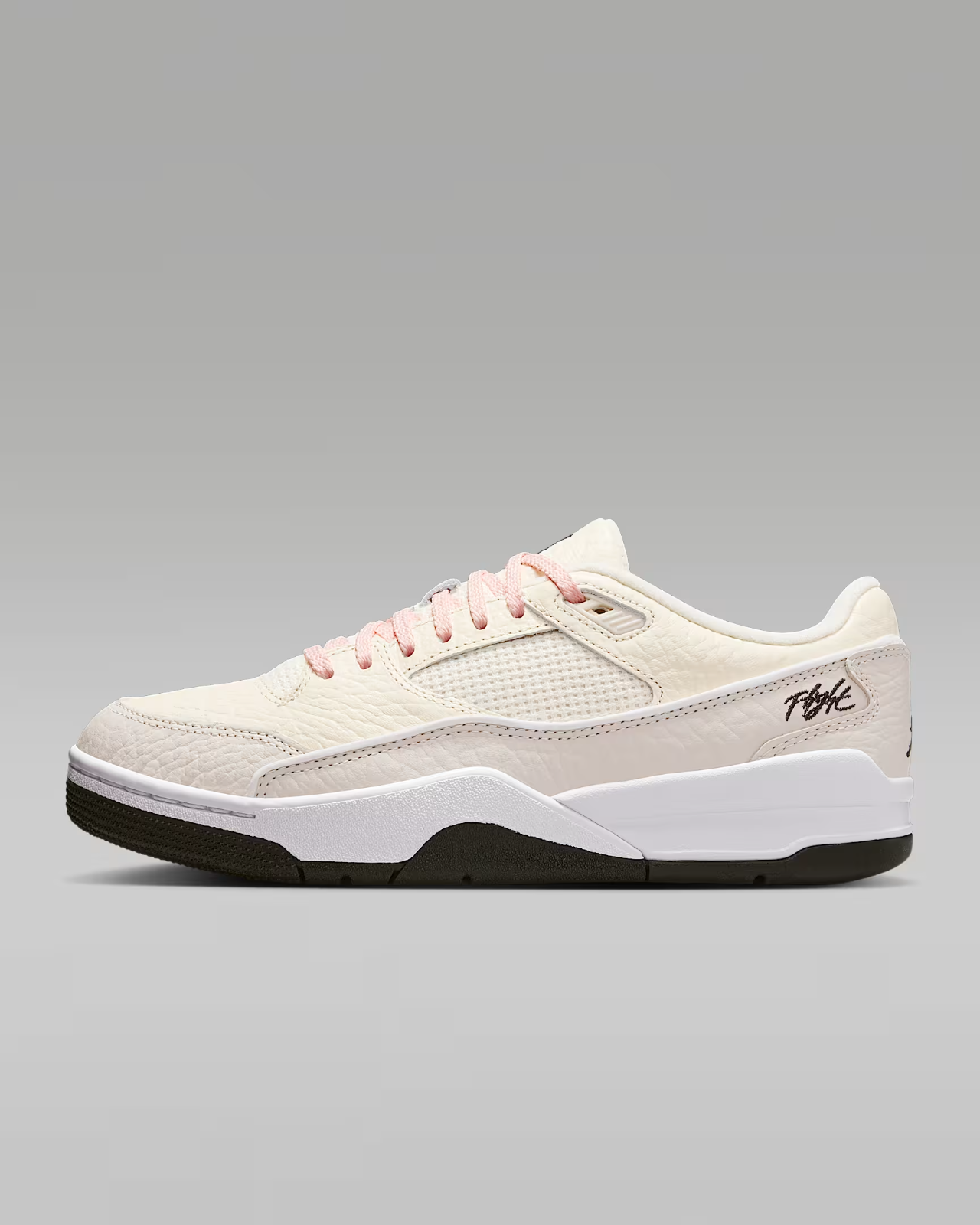 IH4105-113  Nike Jordan Flight Court  Shoes Coconut Milk  (Womenâs)
