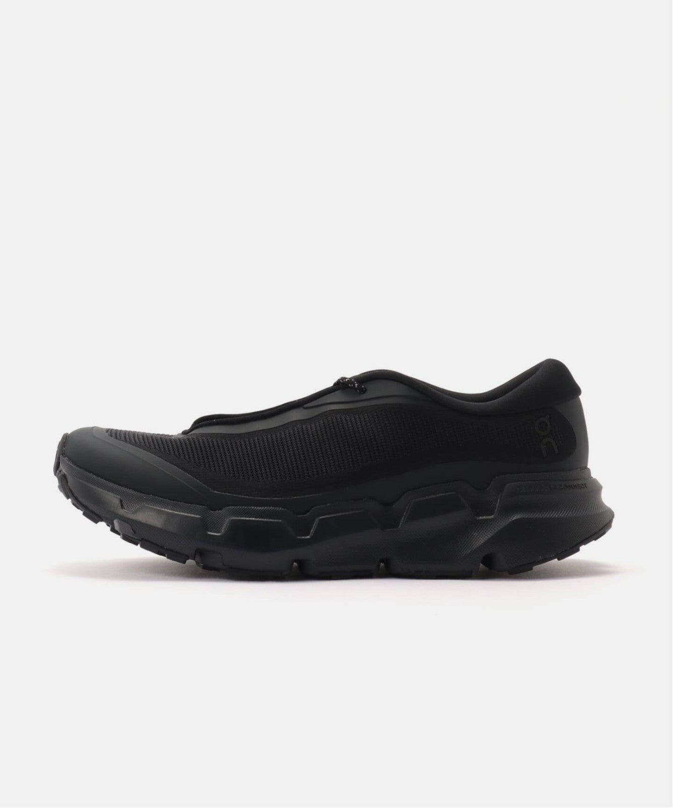 3MG30451043 On Cloudsoma Hike "Black" (Men's)