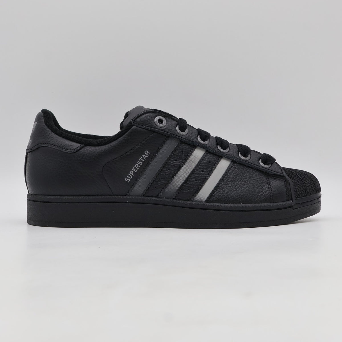 JQ3914 adidas Originals Superstar 2 Core Black Matte Silver Carbon  (Men's)