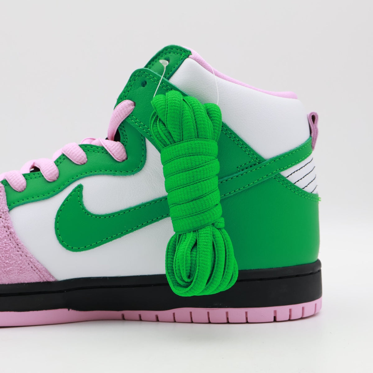 CU7349-001 Nike SB Dunk High Pro PRM Invert Celtics (Men's)