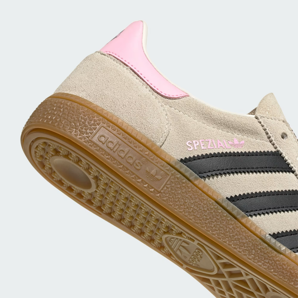 KK3023 Juventus FC Ã adidas Handball Spezial (Men's)
