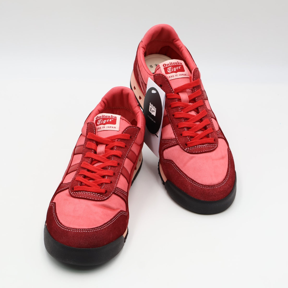 1183C588-600 Onitsuka Tiger NIPPON MADE Ultimate 81 NM Classic Red (Men's)