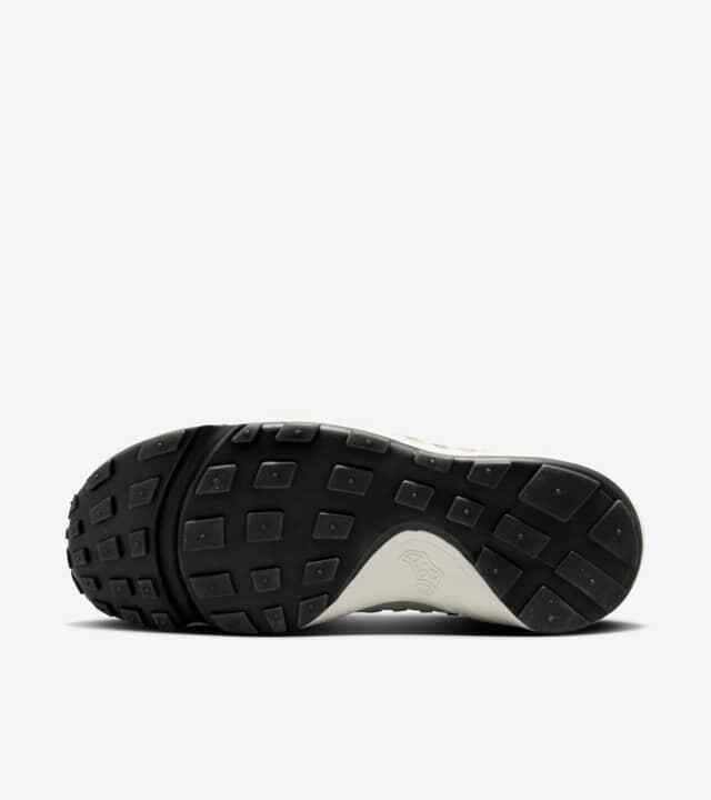 FB1959-101 Nike Air Footscape Woven Summit White (Women's)