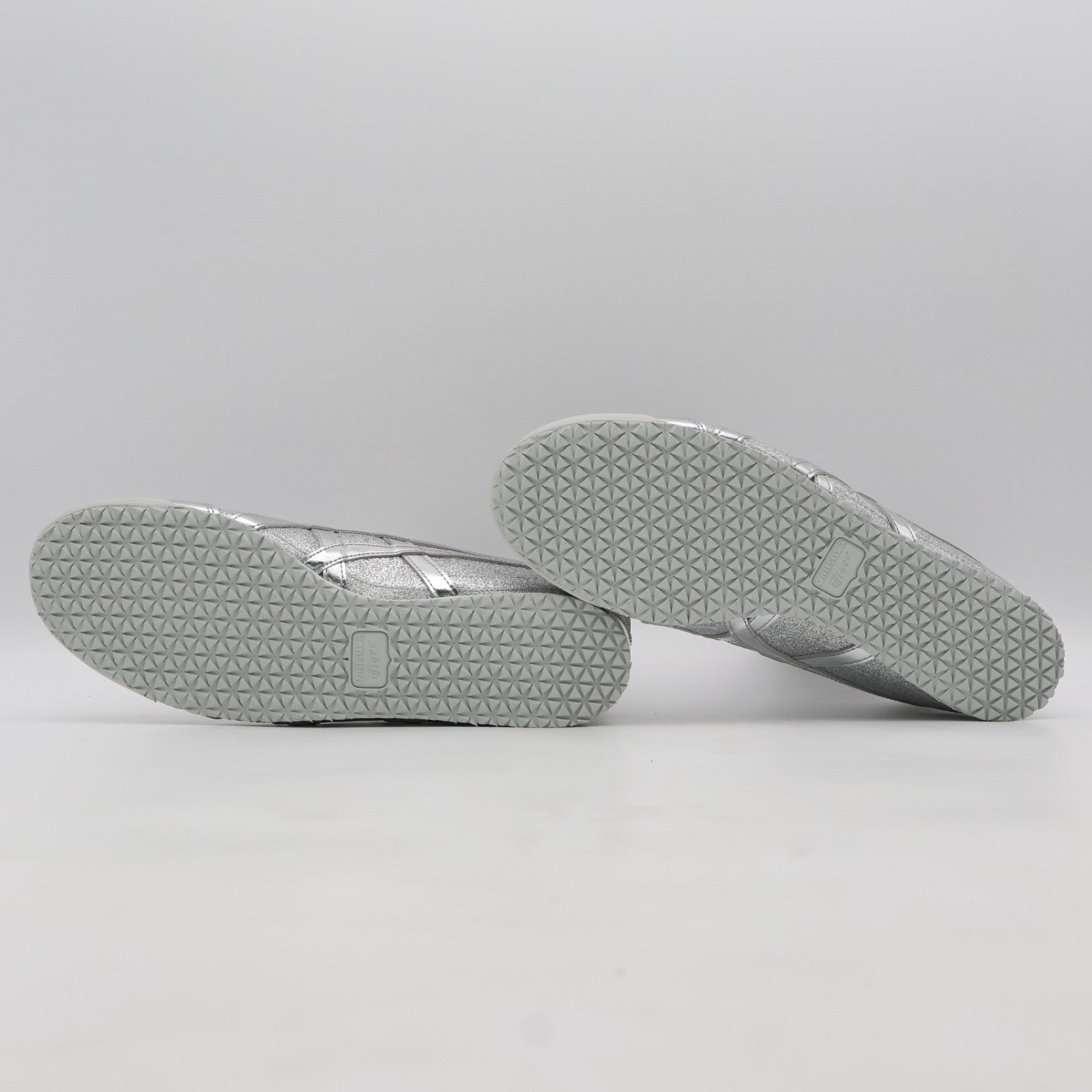 1183C480-021 Onitsuka Tiger MEXICO 66 PURE SILVER PURE SILVER (Men's)