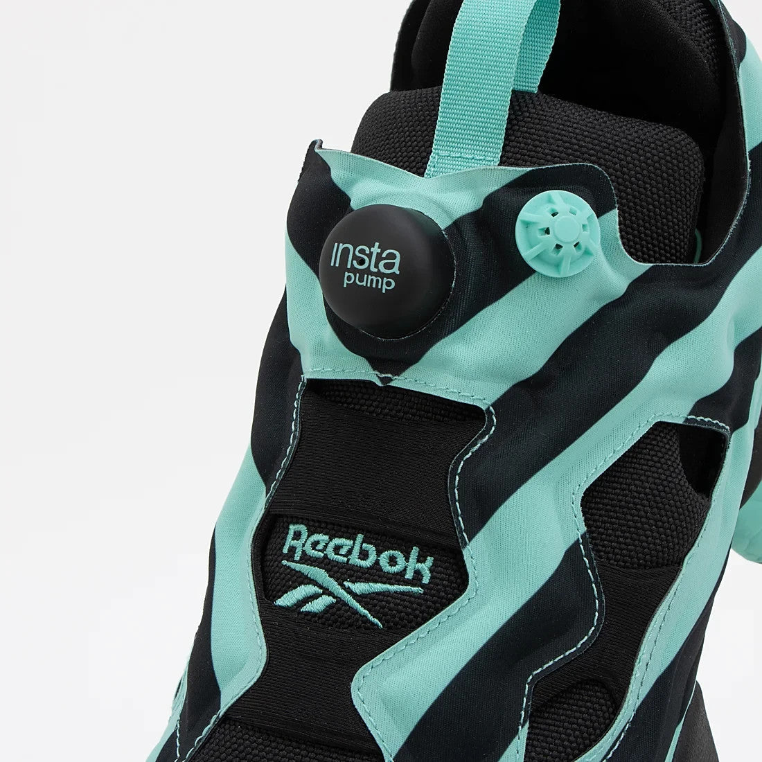 100288626 Reebok Instapump Fury 94 "Black" (Men's)