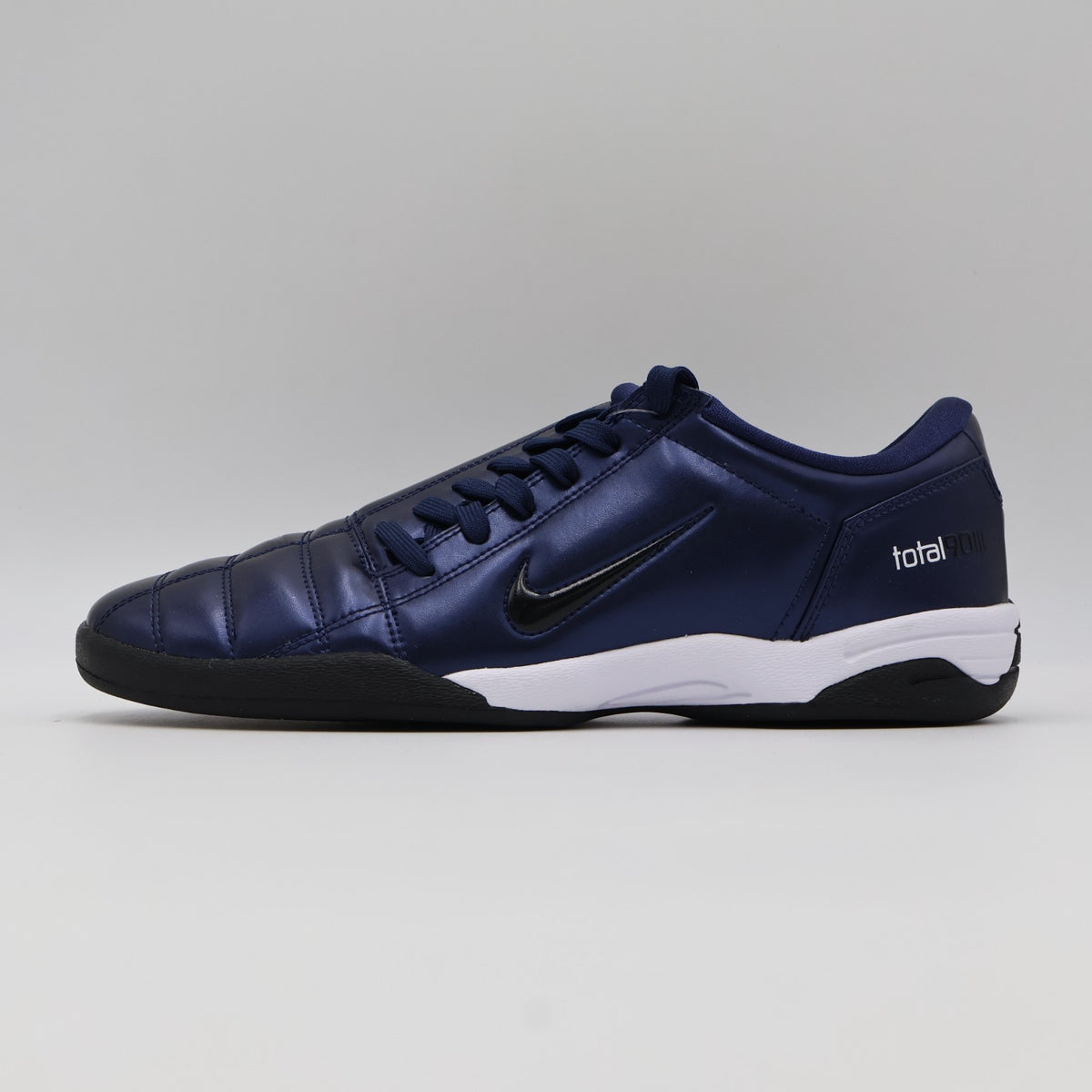 IM7595-400 Nike Total 90 3 Midnight Navy White Black (Women's)
