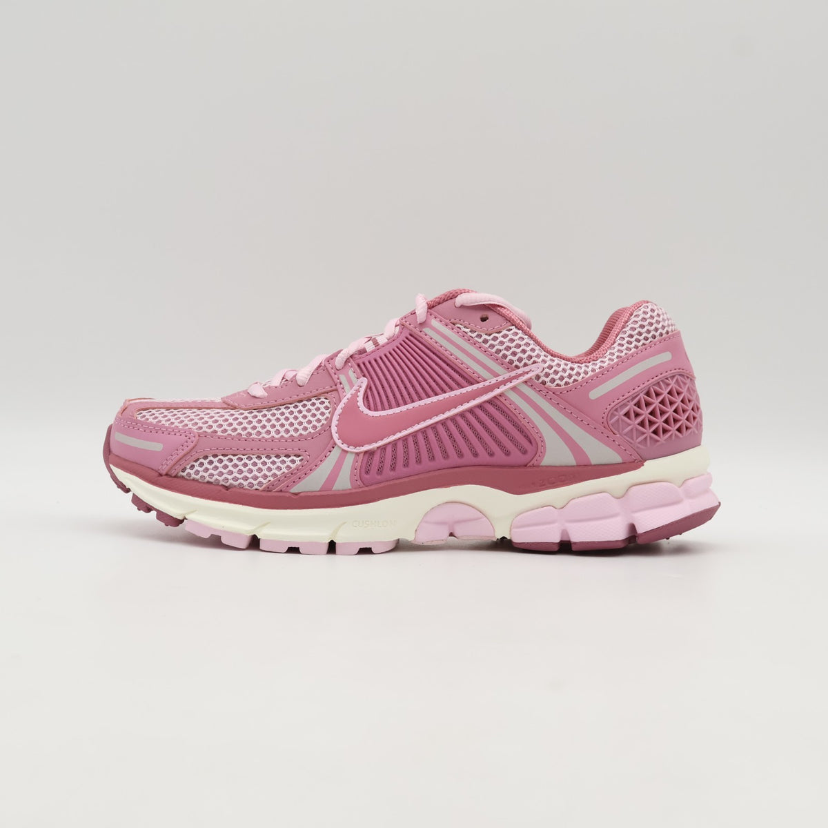 FJ2028-600 Nike Zoom Vomero 5 Elemental Pink Pink Foam Sail Desert (Women's)