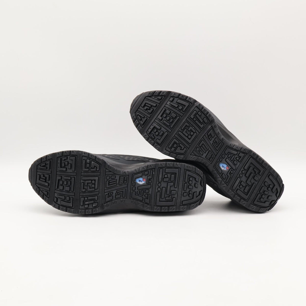 FZ4238-001 Nike Air Max SNDR GORE-TEX Black Dark Smoke Grey (Women's)