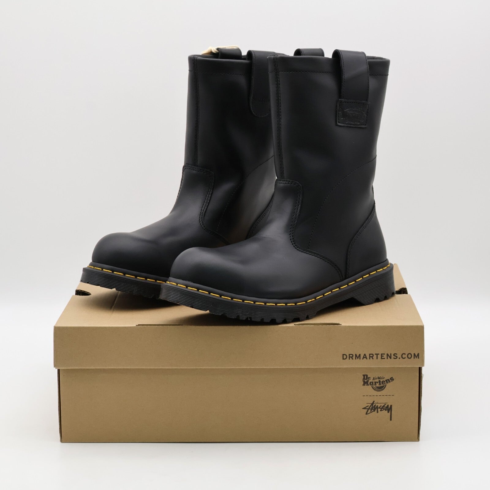 32241001 Stussy Ã Dr.Martens 2295 Decon Stussy Black Wanama (Men's)