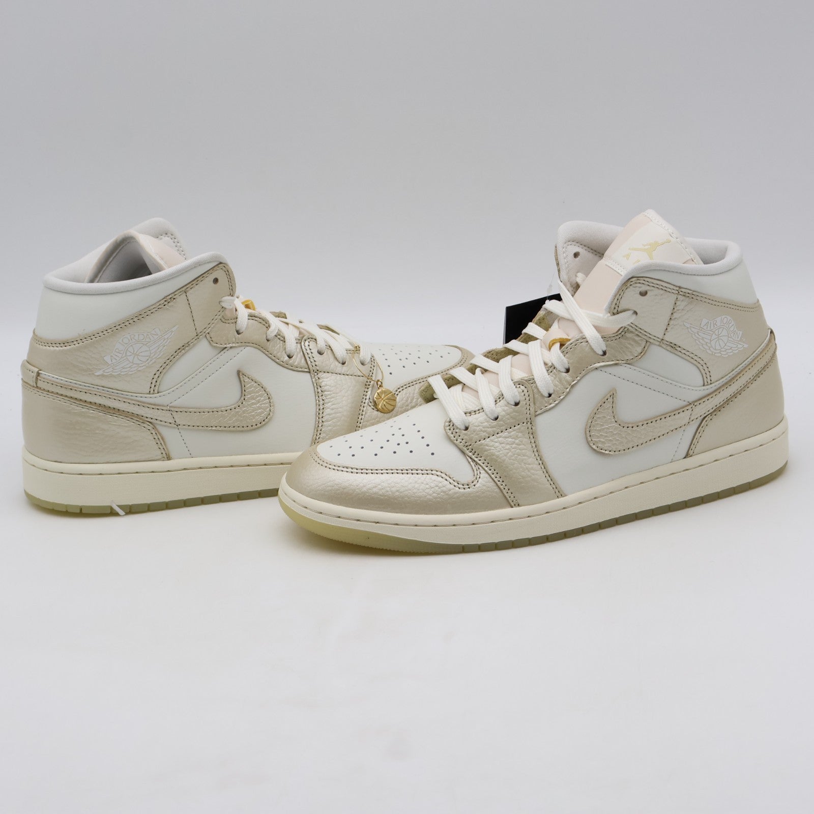 HV5159-100 Nike Air Jordan 1 Mid Metallic Team Gold ( Women's )