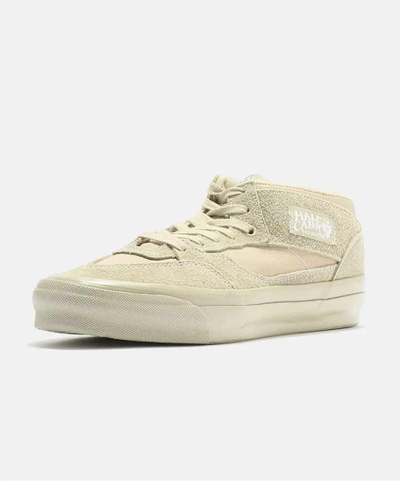 VN000CXJEL7 Vans Half Cab Reissue 33 Hairy Suede Elm (Men's)