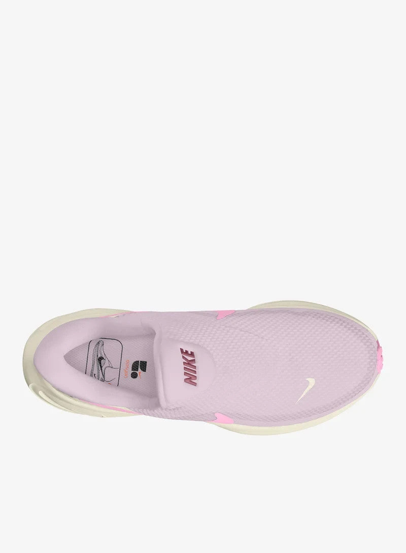 HQ2415-502 Nike Revolution 8 EasyOn (Women's)