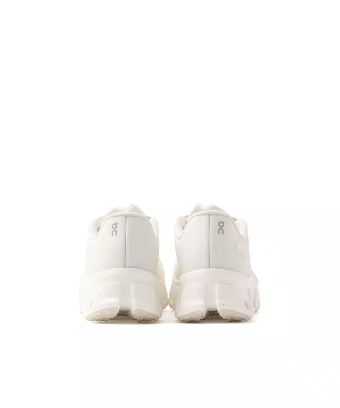 3MF30931200 POST ARCHIVE FACTION Ã On Cloudmonster Hyper White (Men's)
