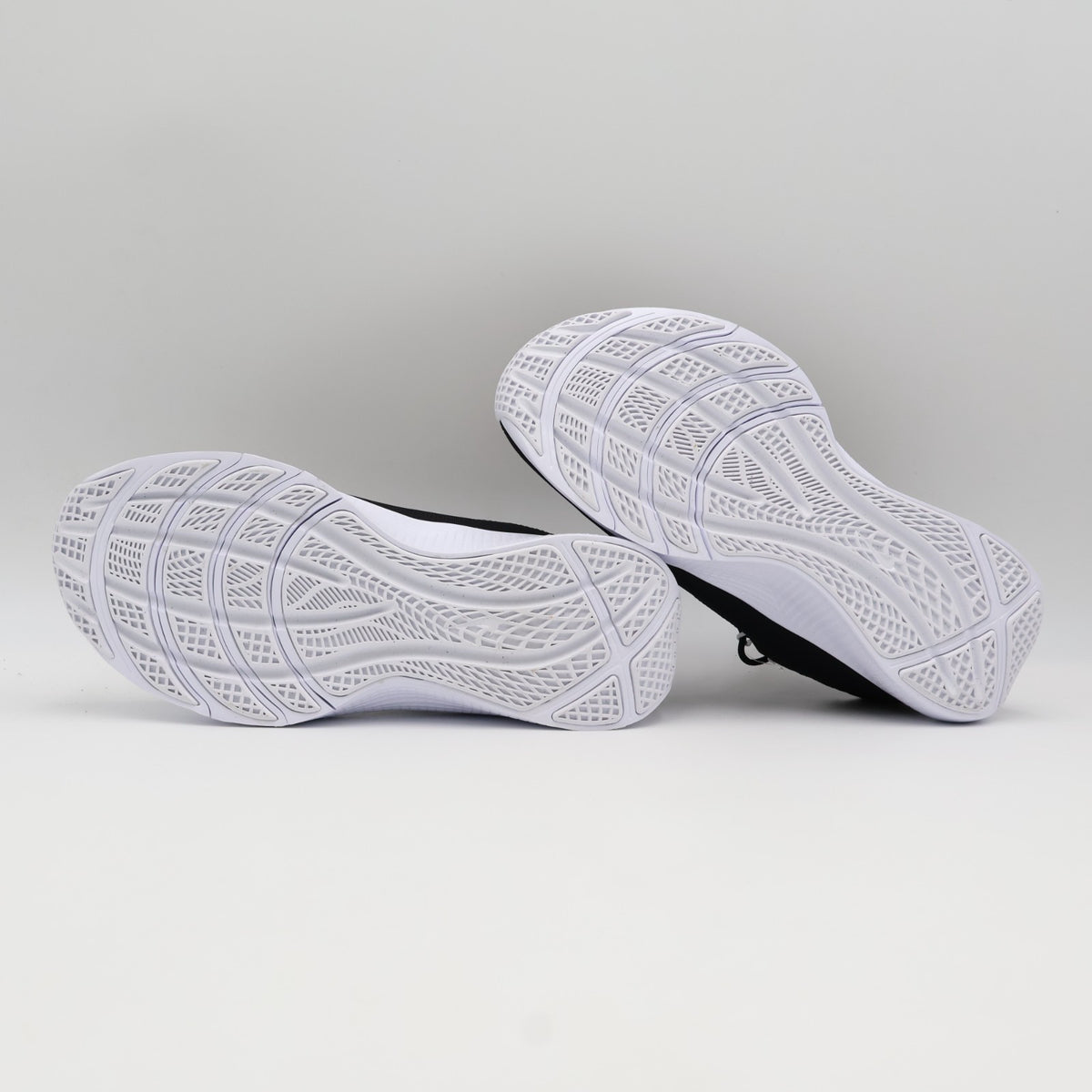FJ6151-007 Nike LeBron TR 1 Black White Black (Men's)