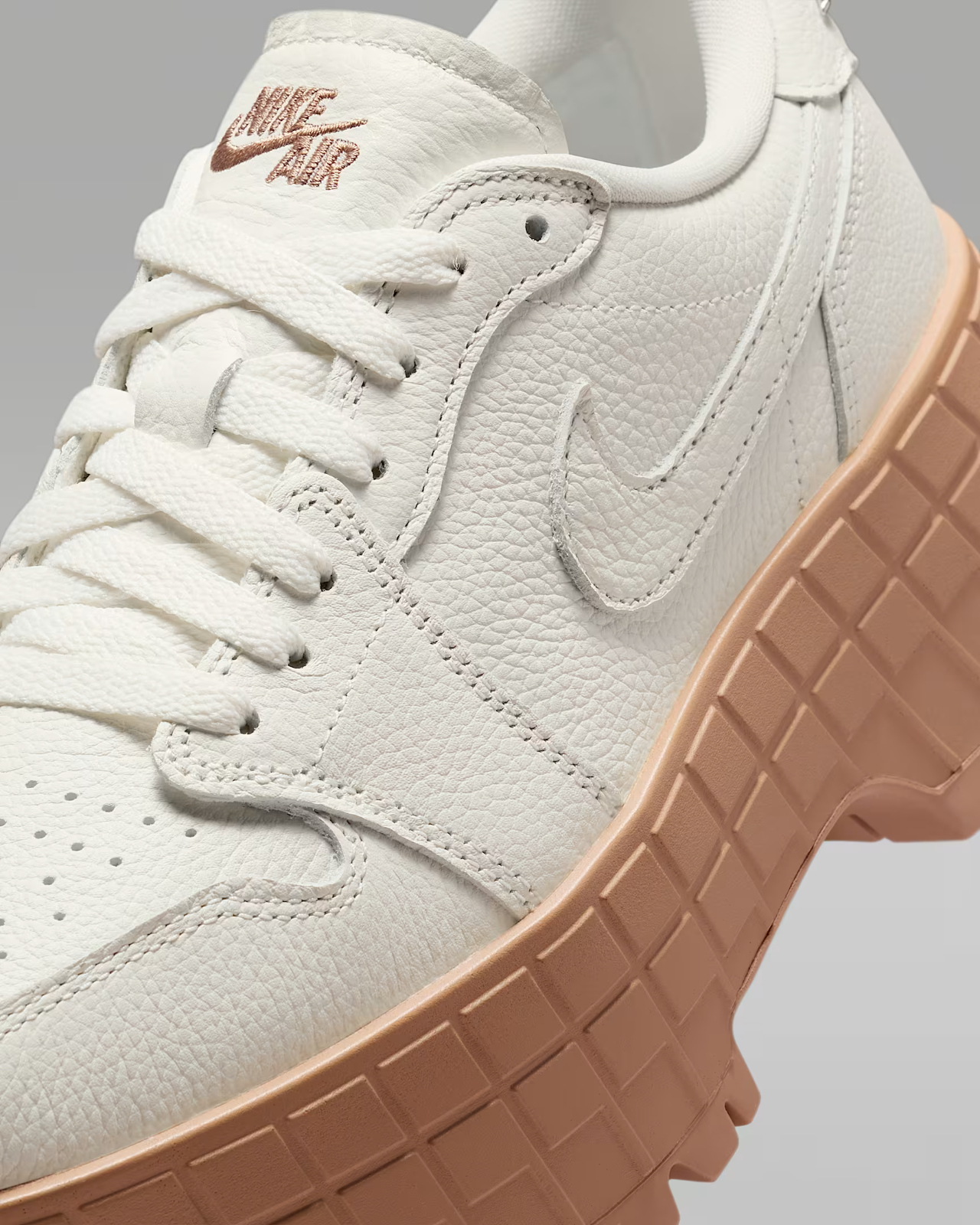 HF3184-101 Nike  Air Jordan 1 Brooklyn Light Madder Root (Women's)