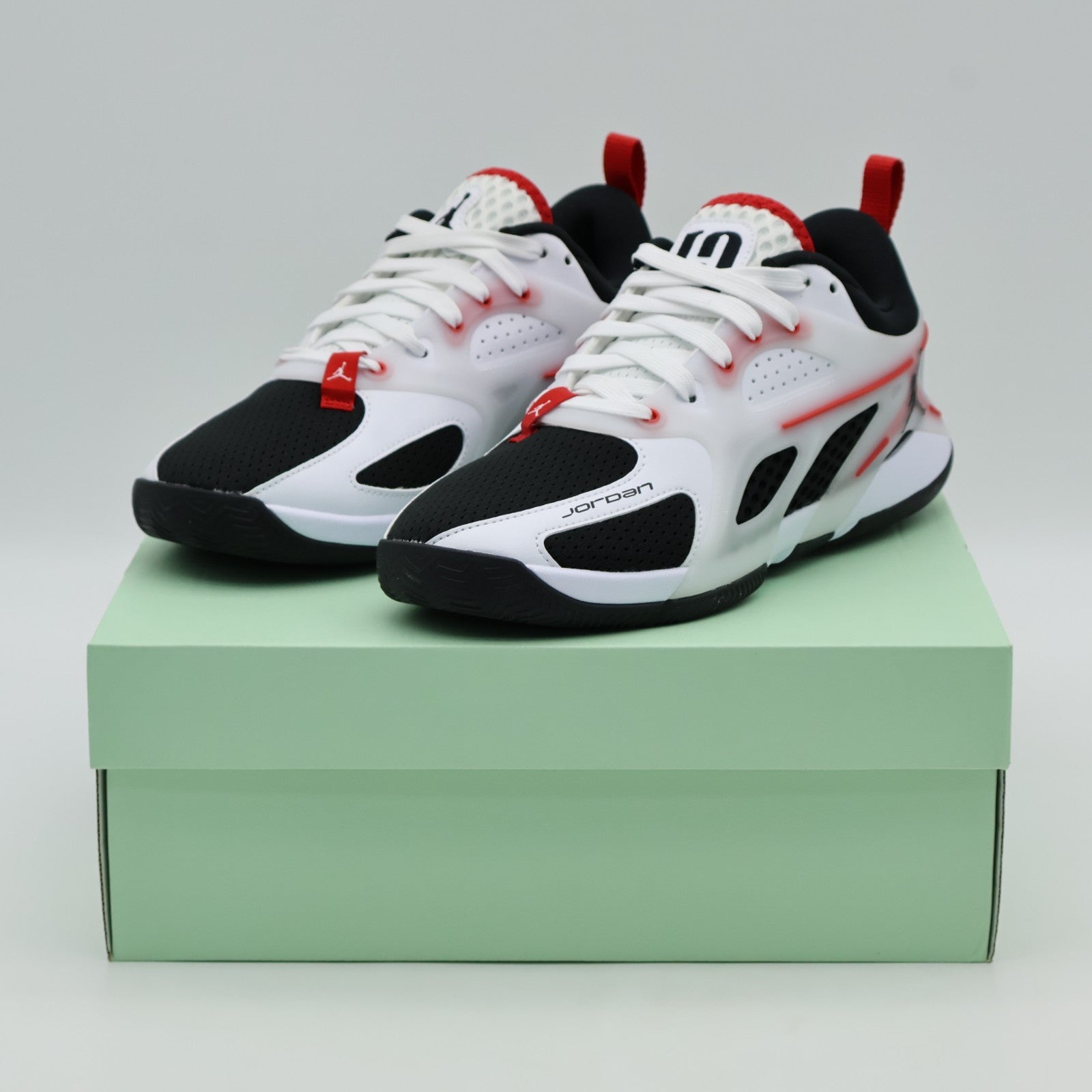 FQ3859-106 Nike Jordan Heir Series Blood Line (Men's)