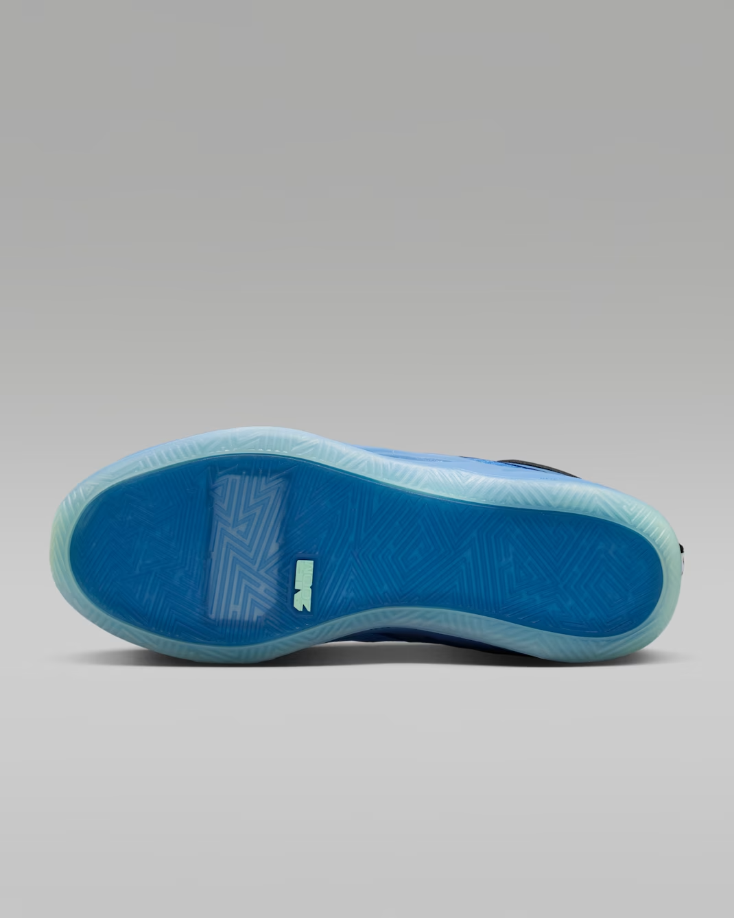 IR0955-400 Nike Jordan Heir Series 2 (IR0955-400/IR0956-400) (Women's)