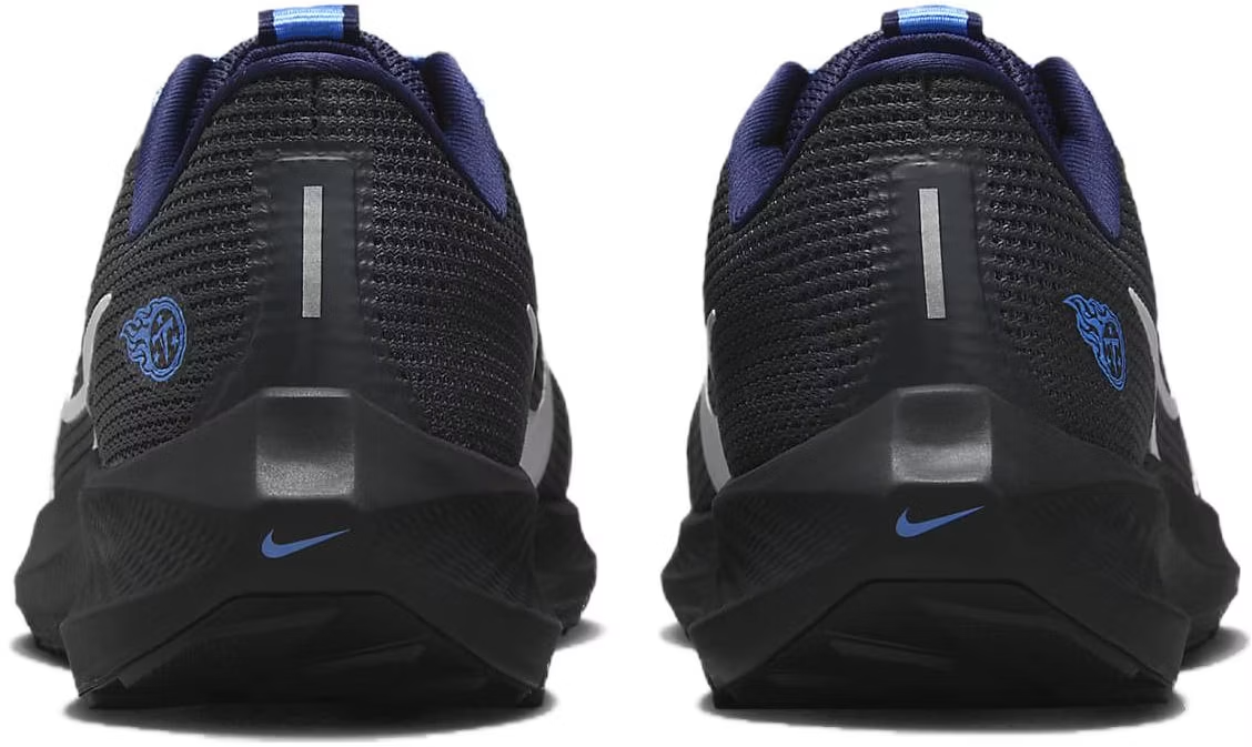DZ5970-001 NFL Ã Nike Pegasus 40 "Tennessee Titans" (Men's)
