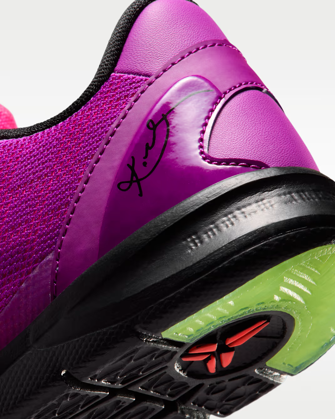 IR1854-500 Nike PS Kobe 8 Protro "Mambacurial"