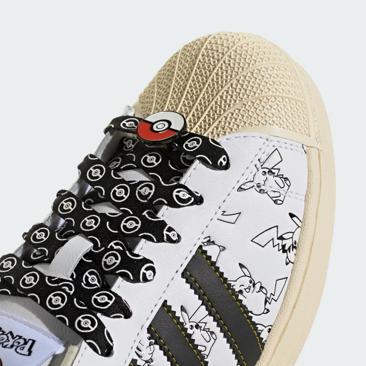 KI2857 Pokemon x adidas Superstar "Pikachu" (Men's)