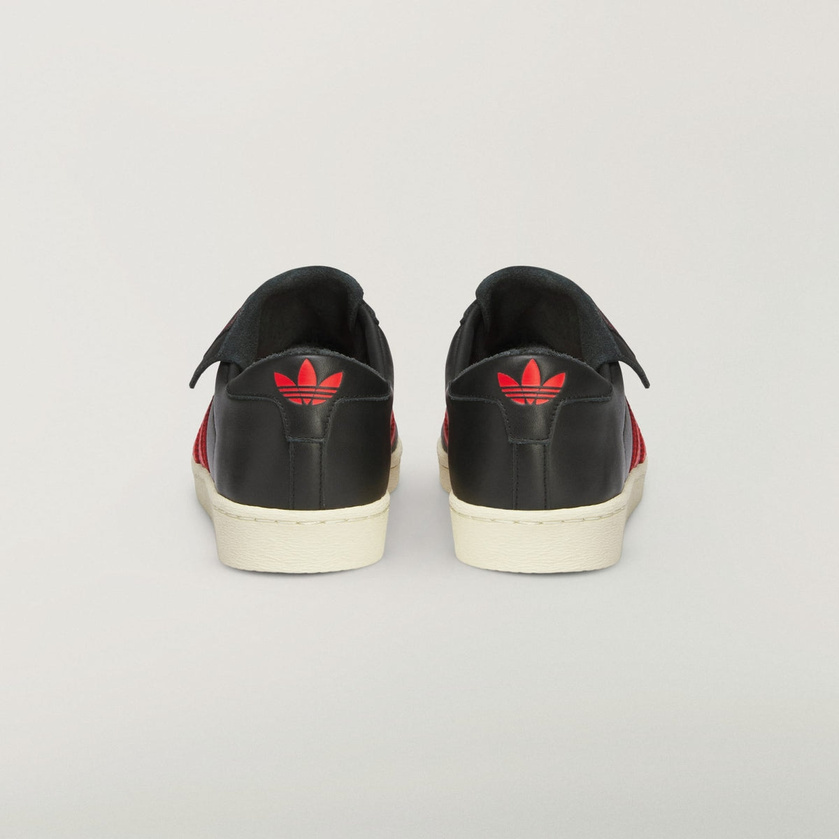 JP6111 Willy Chavarria adidas Originals Jabbar Low Core Black Core (Men's)